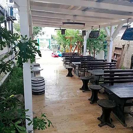 La Doi Pasi De Mare Guest house Vama Veche