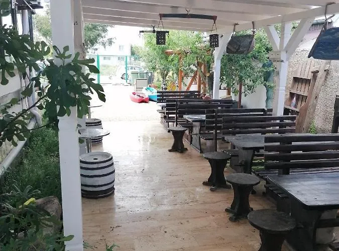 La Doi Pasi De Mare Guest house 4*